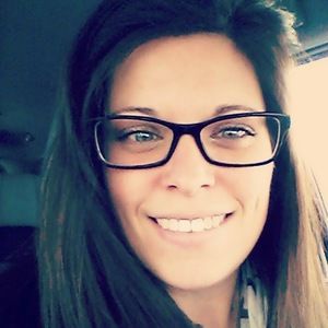 Meet your Posher, Thea